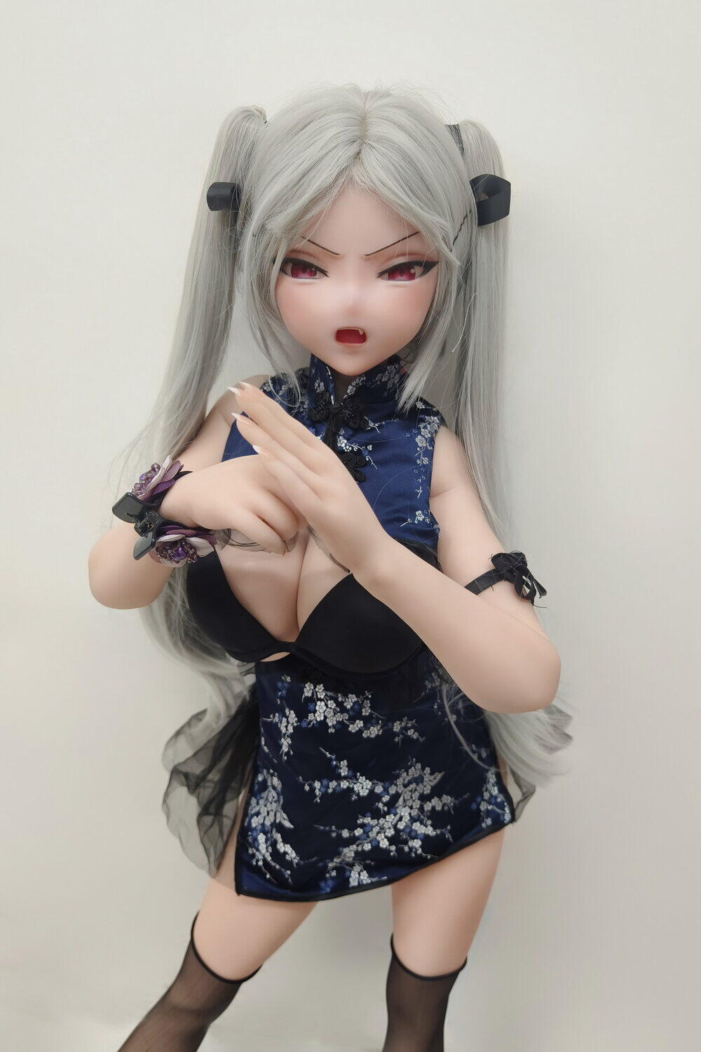 148cm(4ft10) Optional Silicone Head Makeup Levene Chest Elsababe Doll image1