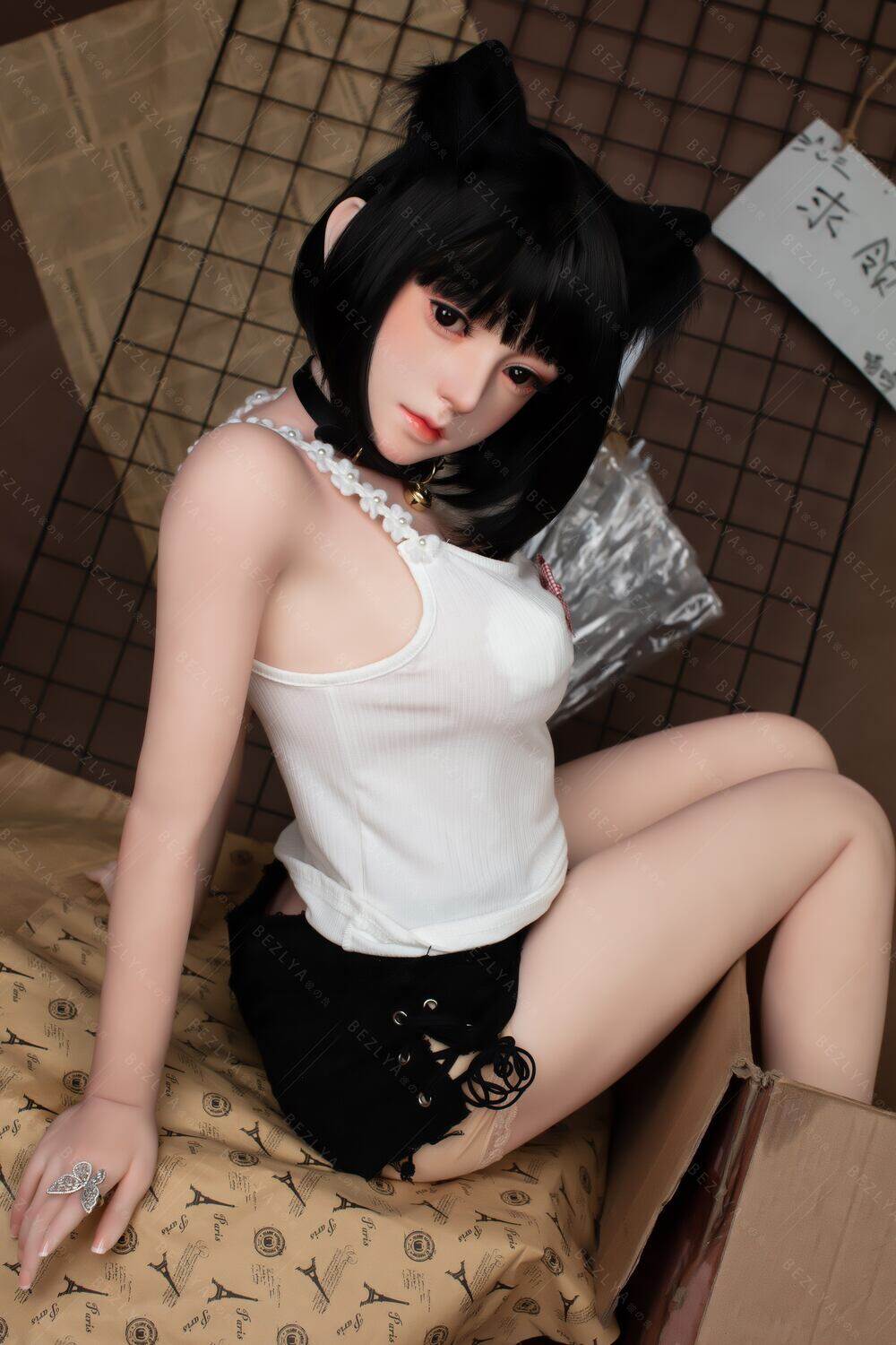 Elly 149cm(4ft11) D-Cup Enchanting Silicone Head & TPE Body Bezlya Sex Doll image4